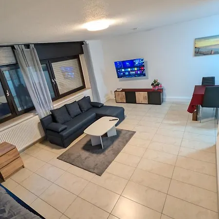 Apartmán Alex Garden - Eg - Terrasse - Wlan Und Kueche Werne