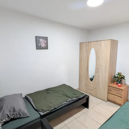 Alex Garden - Eg - Terrasse - Wlan Und Küche *