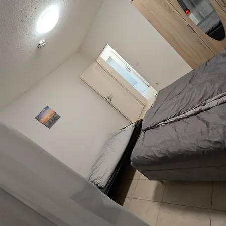 Apartmán Alex Garden - Eg - Terrasse - Wlan Und Kueche Werne