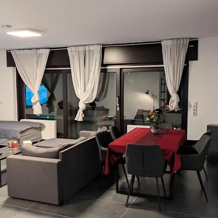 Apartmán Alex Garden - Eg - Terrasse - Wlan Und Kueche *