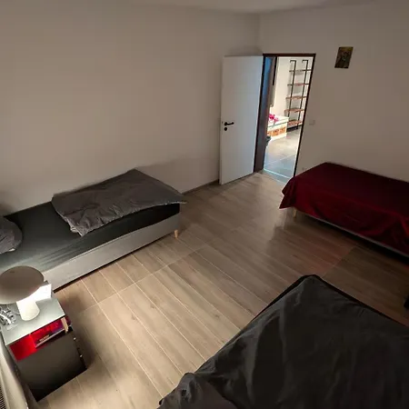 Apartmán Alex Garden - Eg - Terrasse - Wlan Und Kueche
